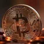 比特币（Bitcoin）价格的历史最低点和最高点分别是多少？目前最新价格多少？（2022年2月更新）